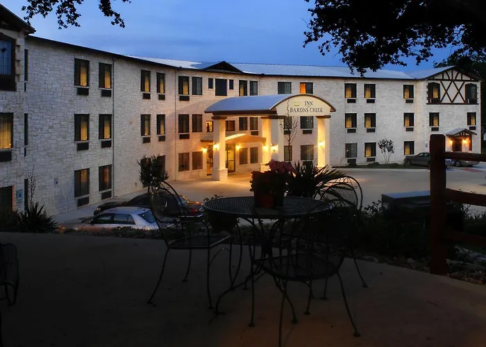 Inn On Barons Creek